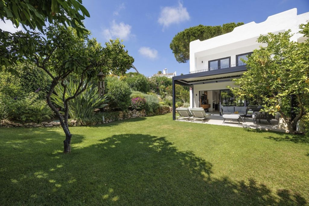 Property photo 1 of 37