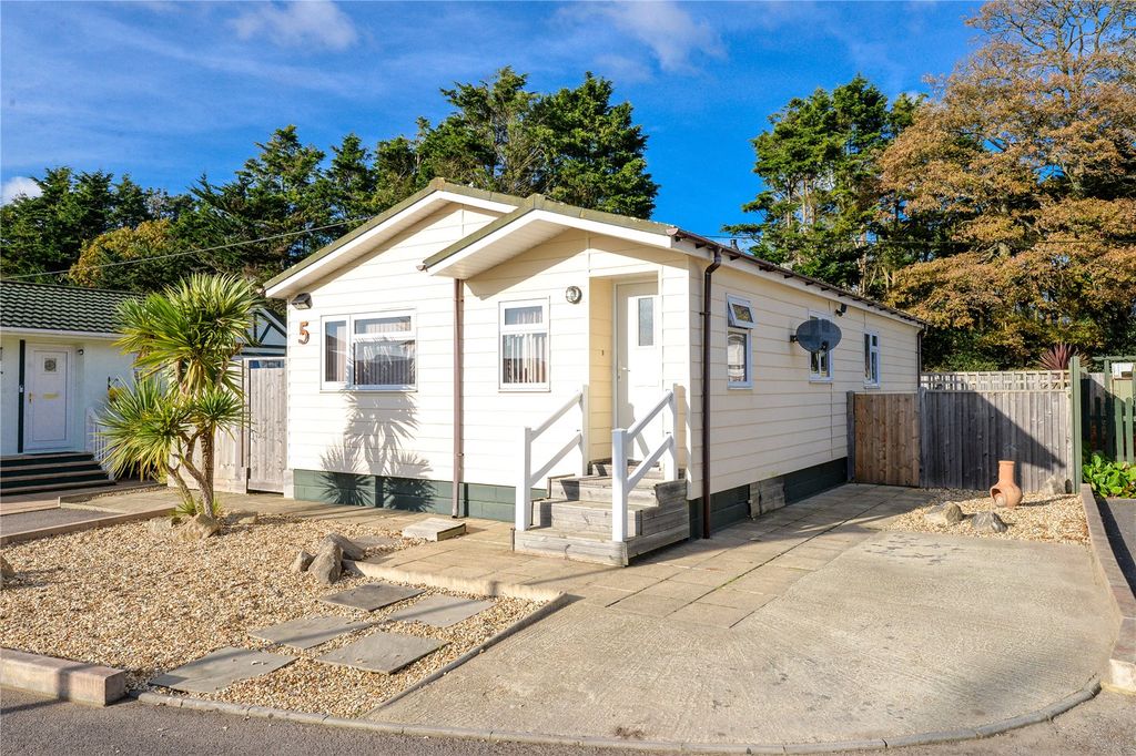 Property photo 1 of 15 Picture No. 03