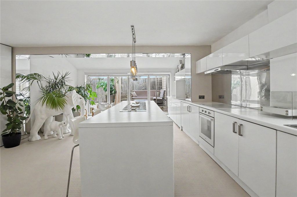 Property photo 3 of 26 Picture No. 04