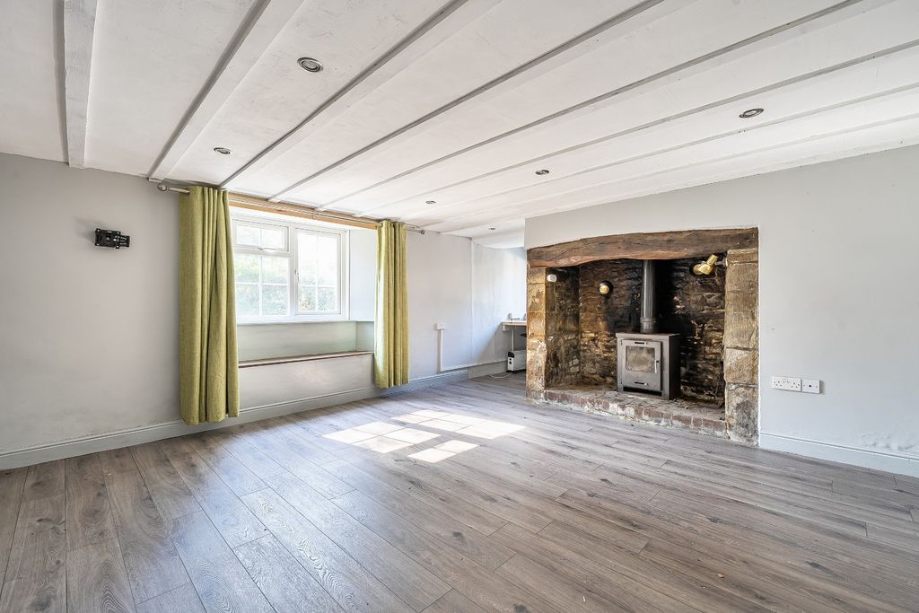 Property photo 2 of 14 5368013