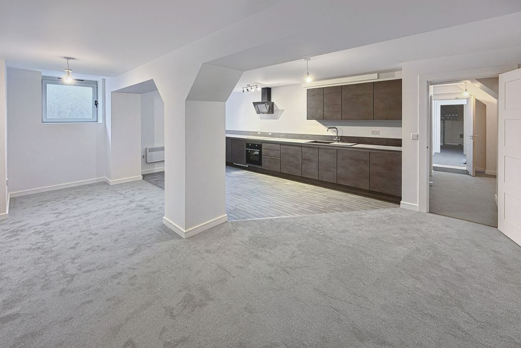 Property photo 3 of 11 Photo-2025-12-16-13-26-27 Firefly Upscaler 2x Scale