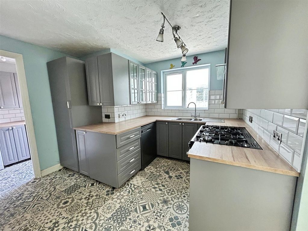 Property photo 3 of 13 568B4606-Image00008.Jpeg