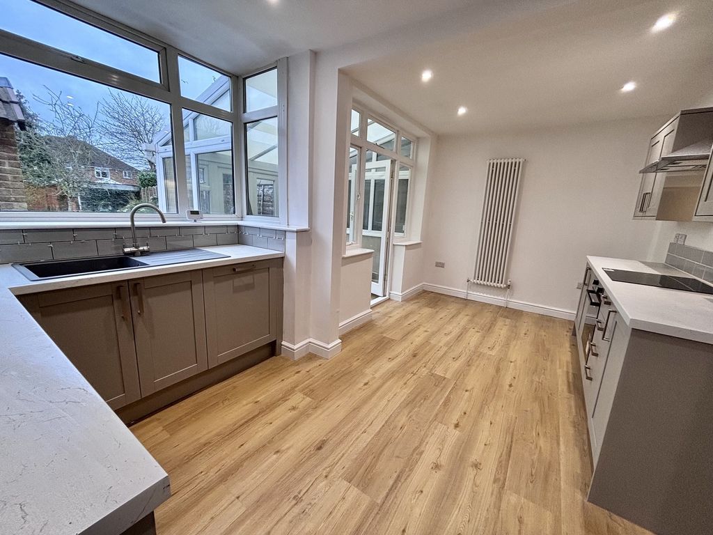 Property photo 3 of 15 Kitchen-Diner