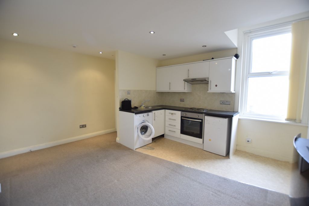 Property photo 3 of 8 _Dsc0068