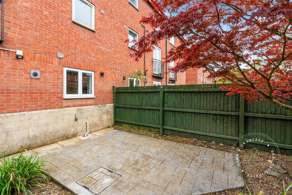 Additional image 46 of 4 bed terraced house for saleBarquentine Place, Cardiff Bay CF10