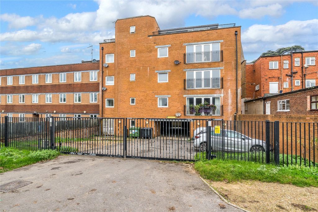 Property photo 1 of 12 Picture 1