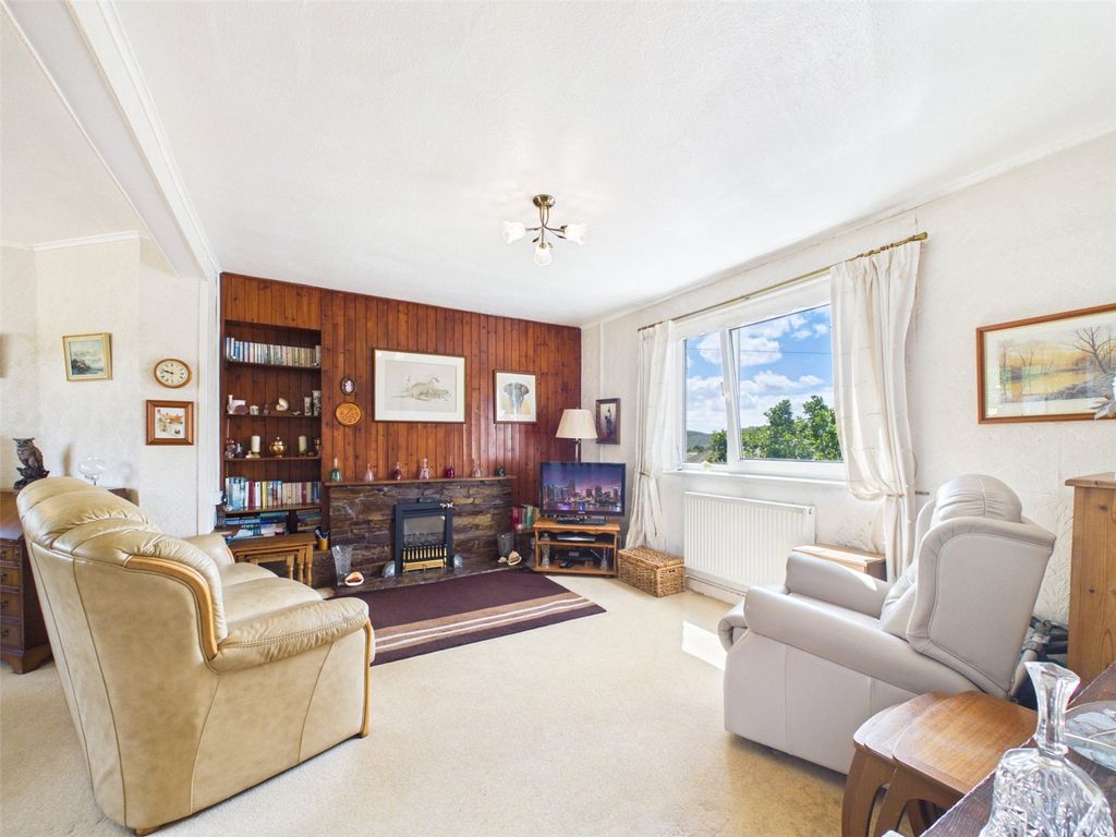 Property photo 2 of 11 Picture No. 06