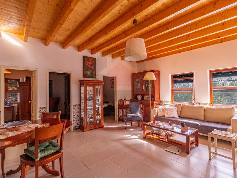 Property photo 3 of 26