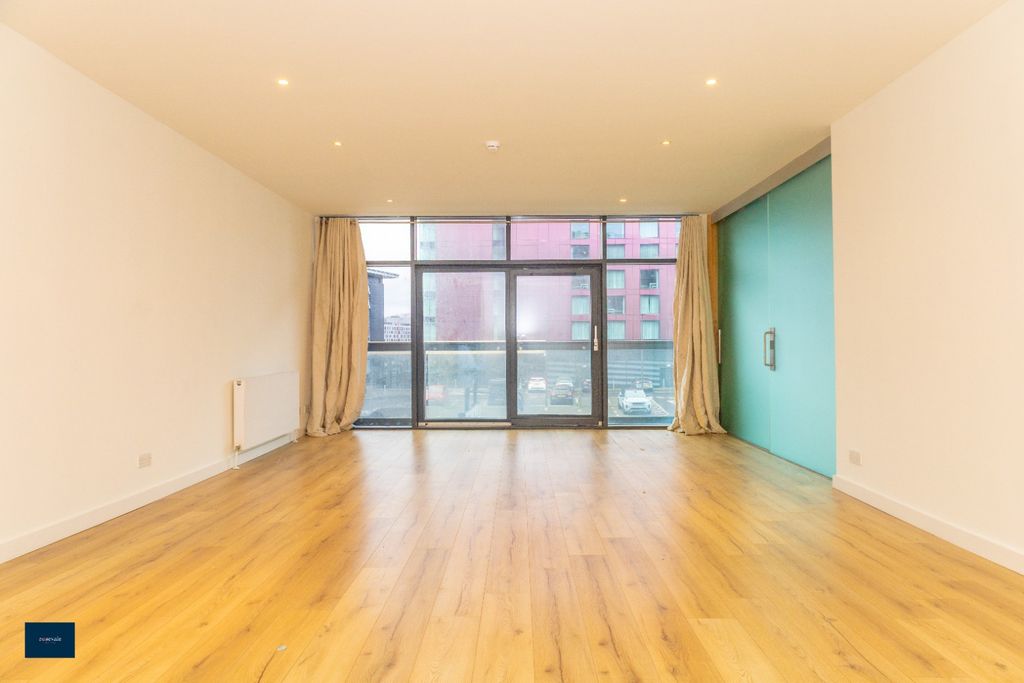 Property photo 2 of 13 Photo 2