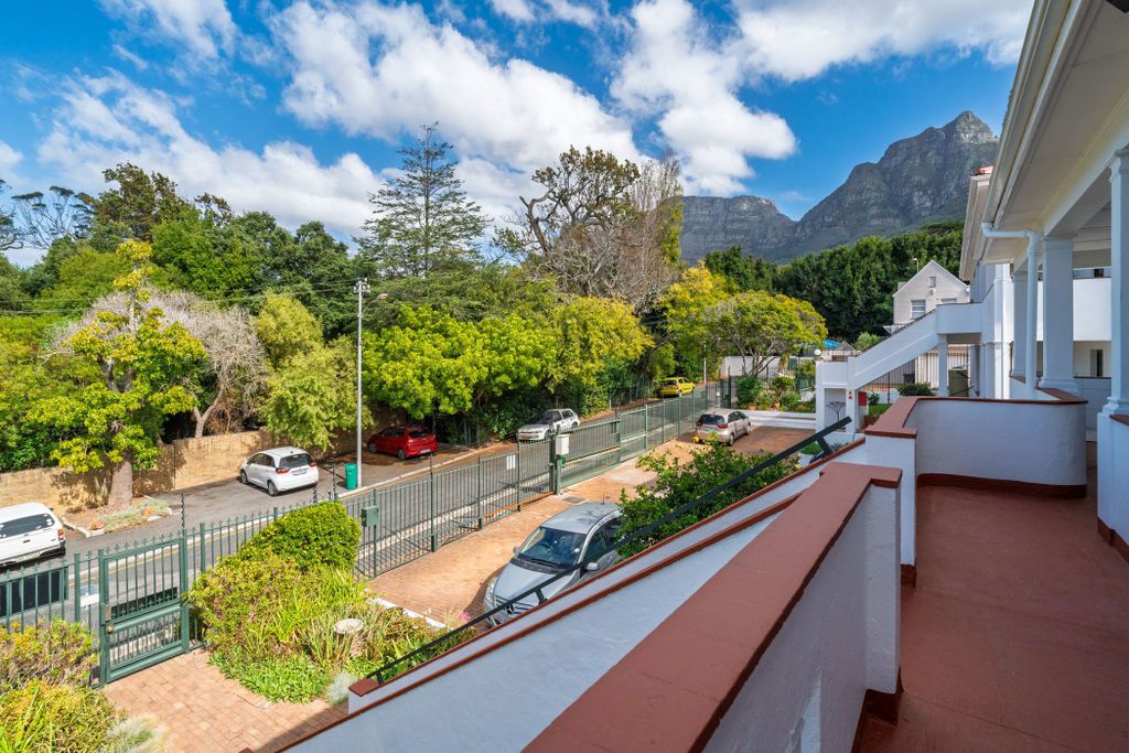 Property photo 2 of 30 Kw1738012