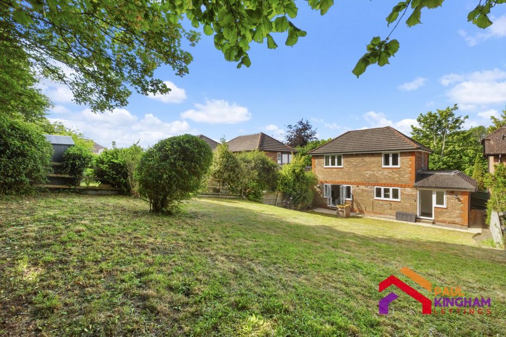 Property photo 2 of 14