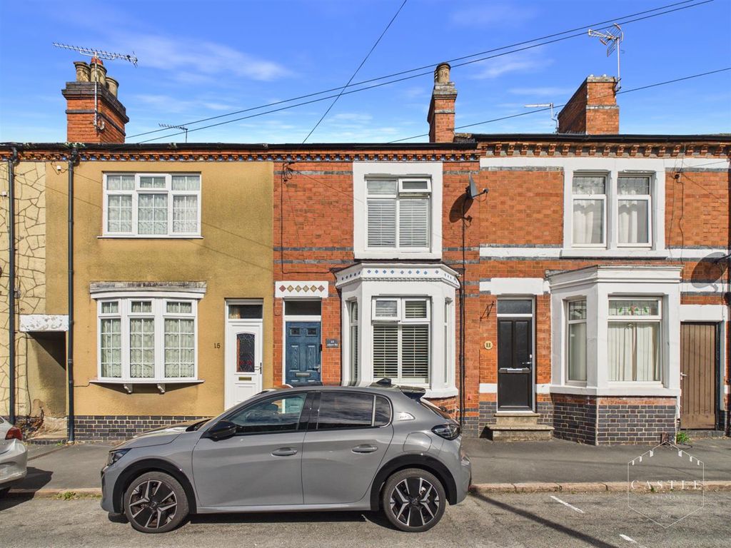 Property photo 1 of 15 Cam02833G0-Pr0895-Still015.Jpg