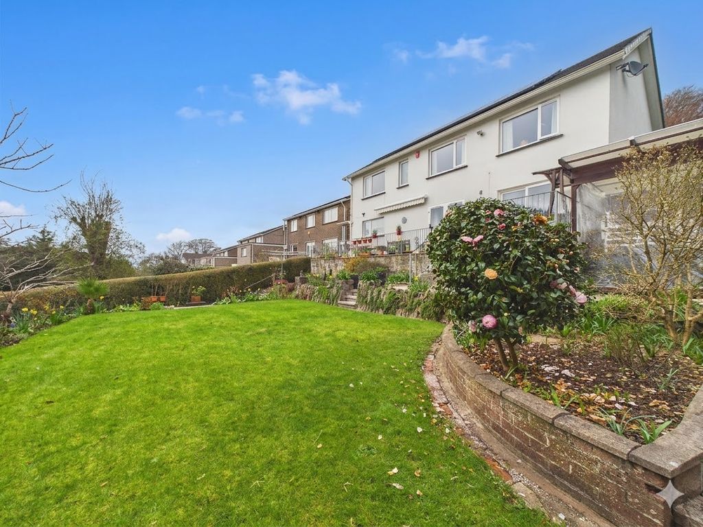 Property photo 2 of 36
