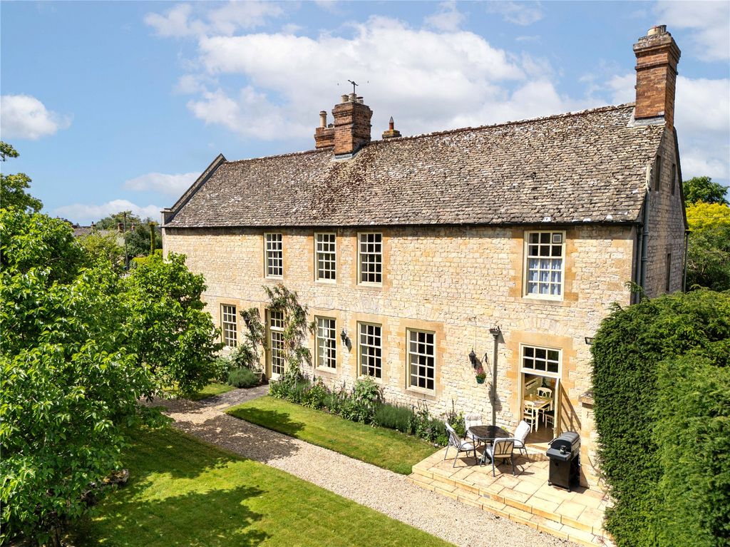 Property photo 3 of 14 Picture No. 11