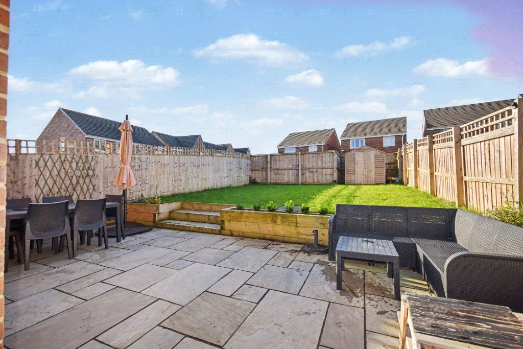 Property photo 2 of 19 Picture No. 14