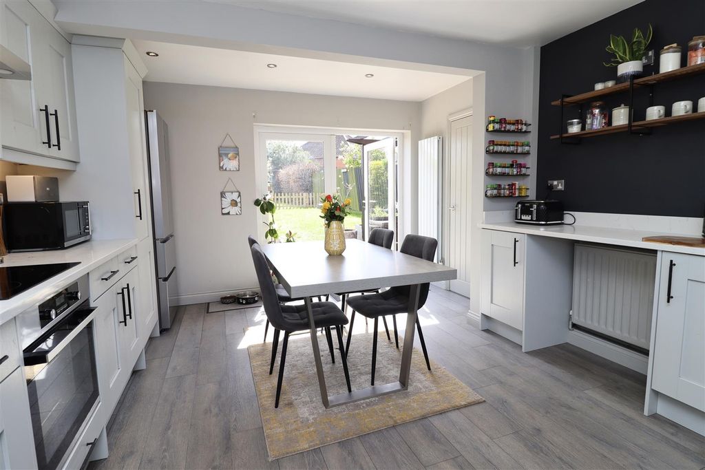 Property photo 3 of 11 Img_8764.Jpeg