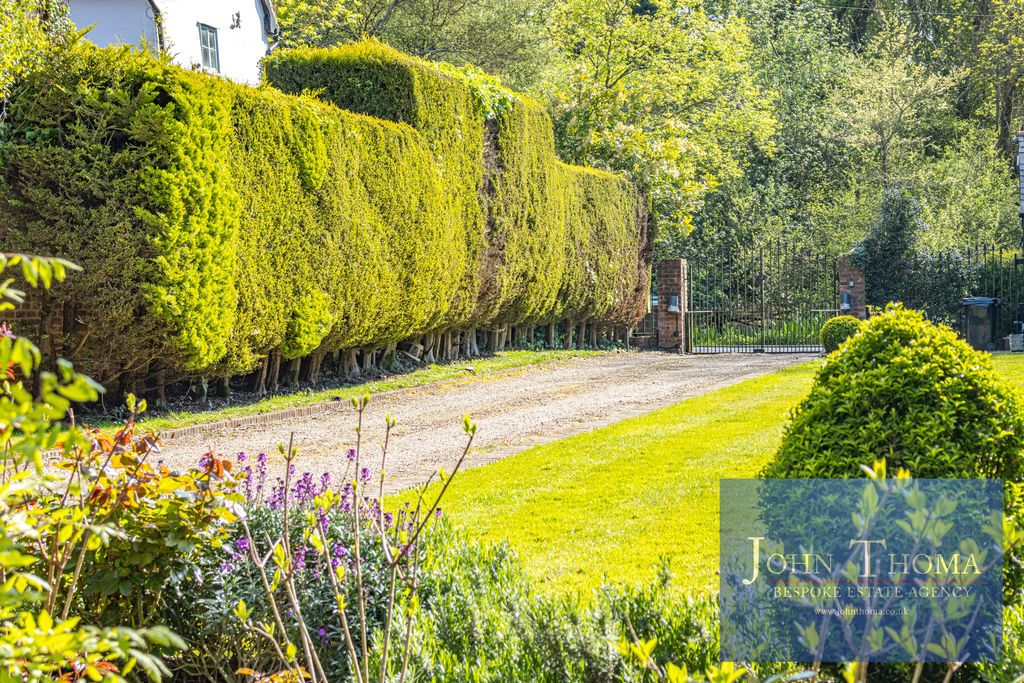 Property photo 2 of 38 Photo 2
