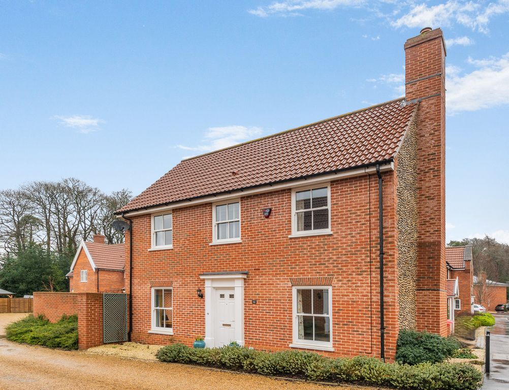 Property photo 1 of 19