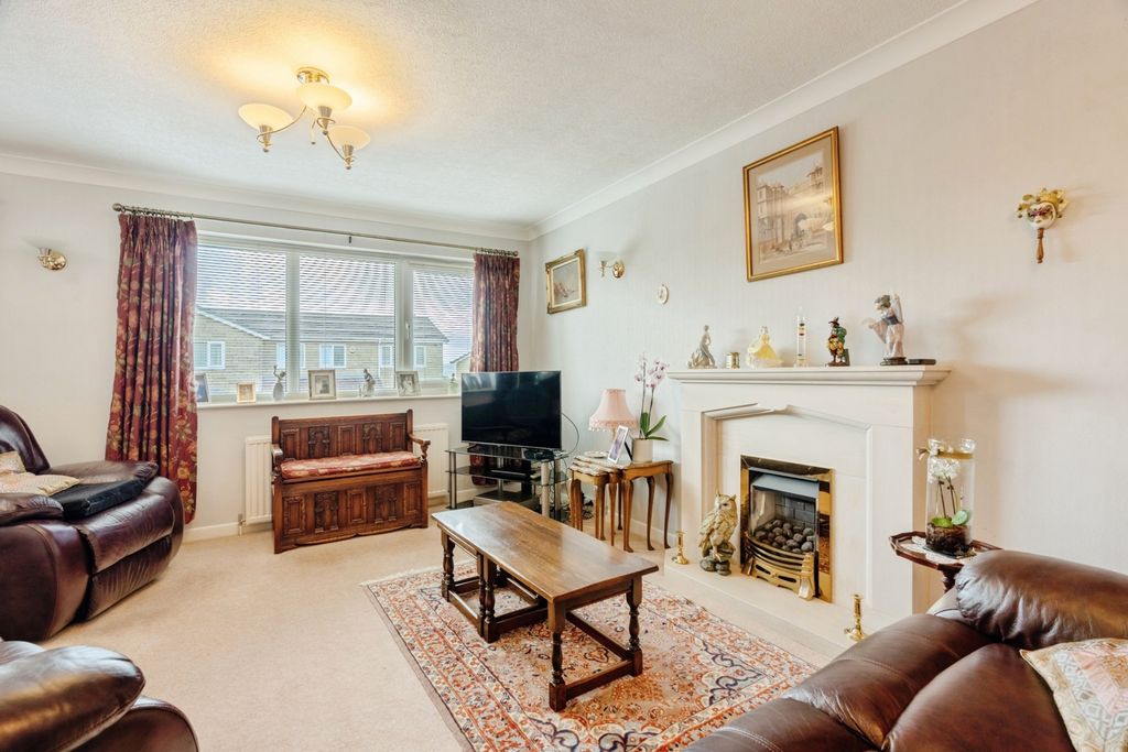 Property photo 2 of 29 Pbox-Img.Jpg