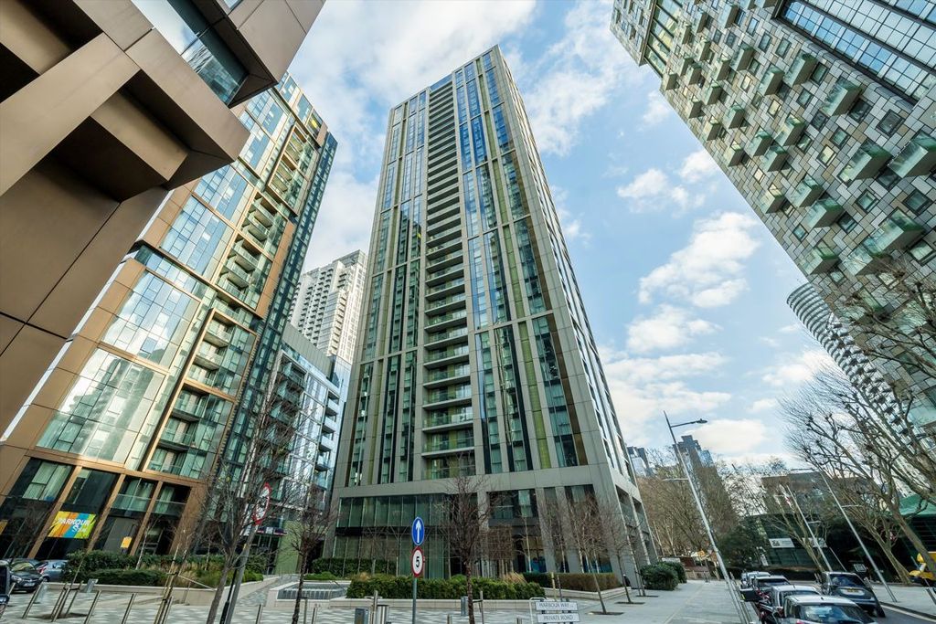 Property photo 1 of 8