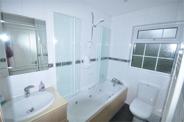 Property photo 3 of 5 Image_03