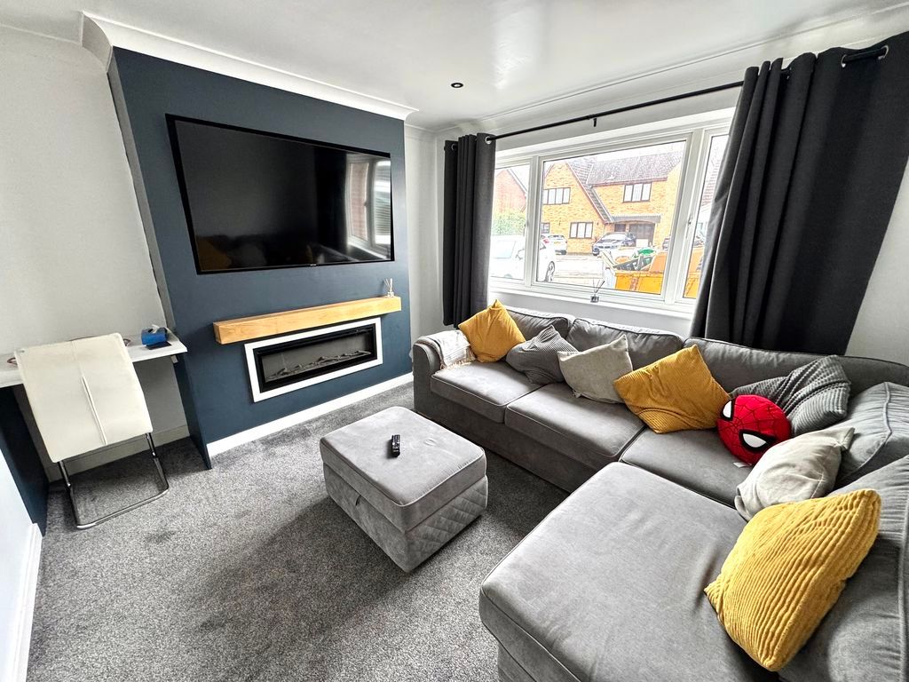 Property photo 2 of 11 Photo 18