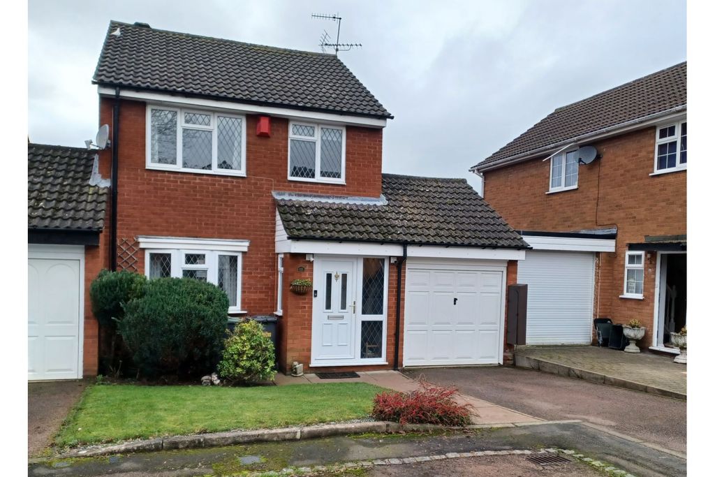 Property photo 1 of 16 Front