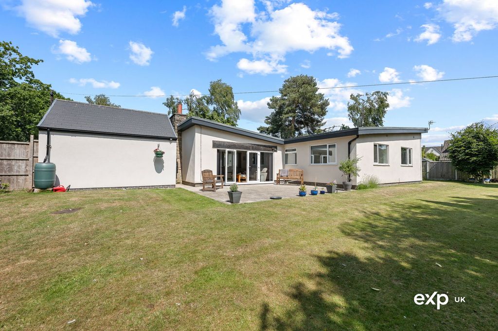 Property photo 3 of 36
