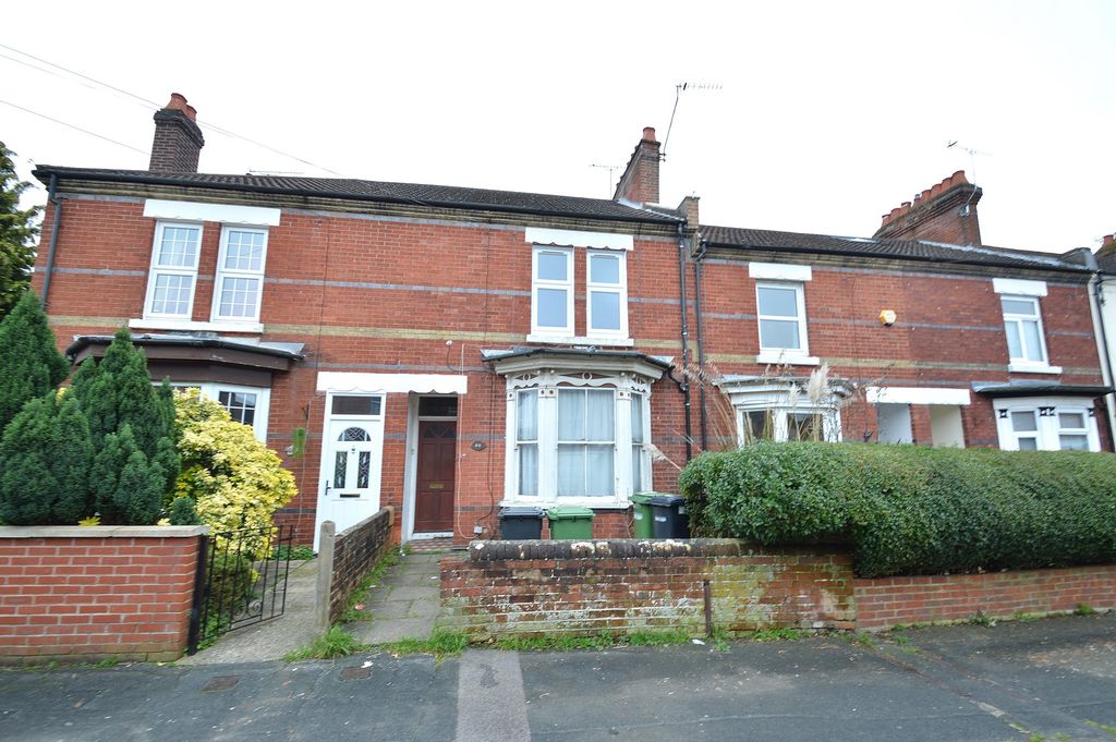 Property photo 1 of 5