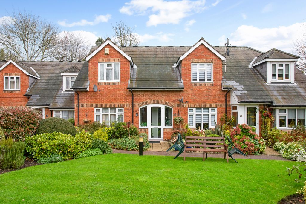 Property photo 1 of 17