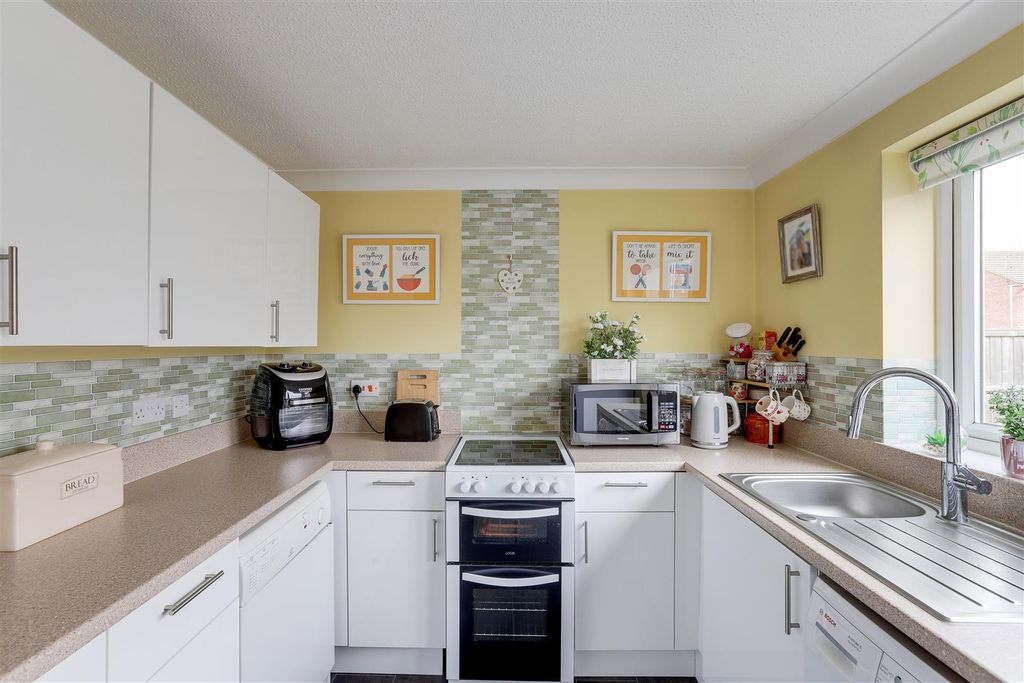 Property photo 3 of 18 150925_13.Jpg