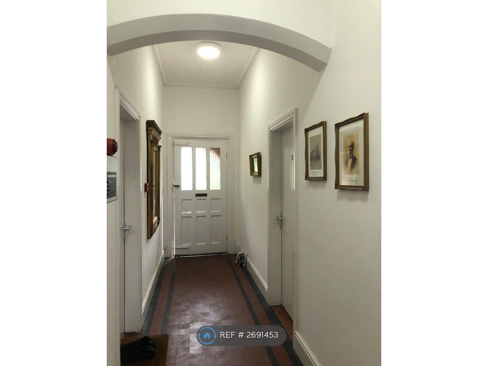 Property photo 3 of 9 Hall Way With In The Main House