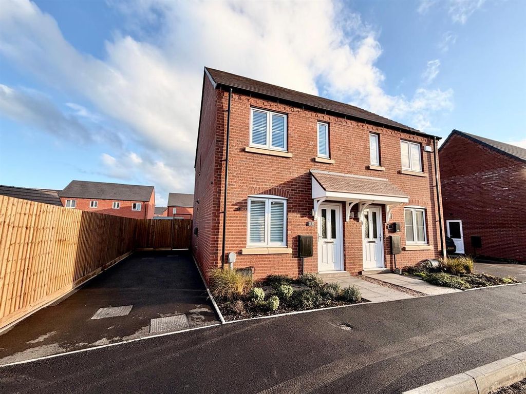 Property photo 1 of 10 Front.Jpeg