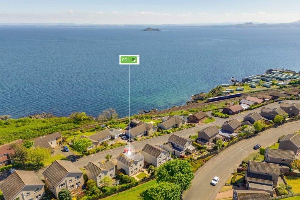 Property photo 1 of 45