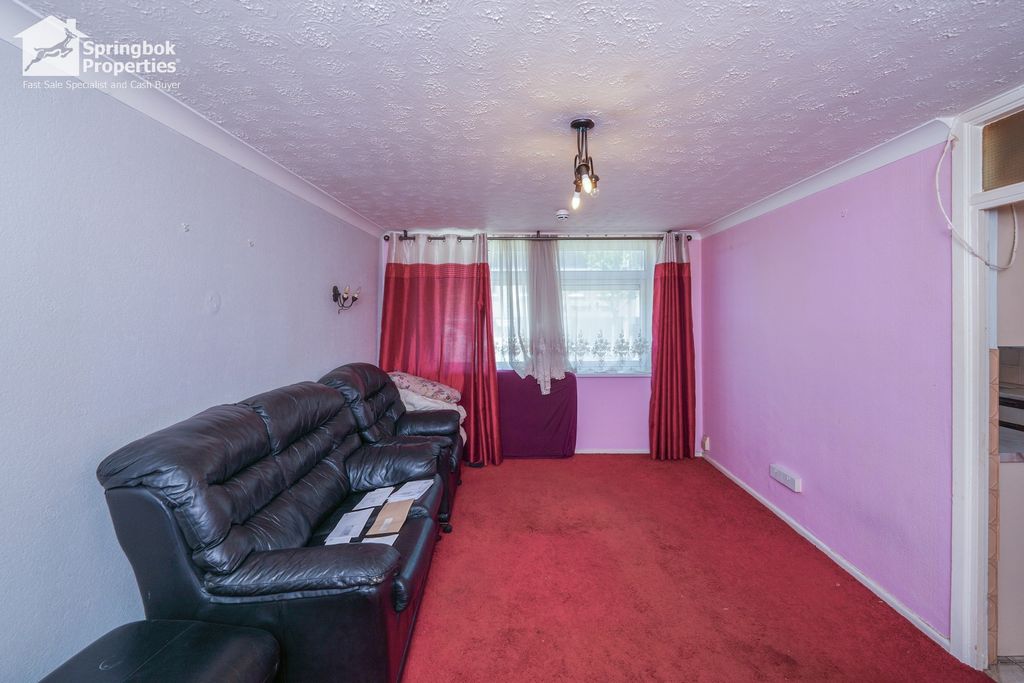 Property photo 2 of 11 Image 1