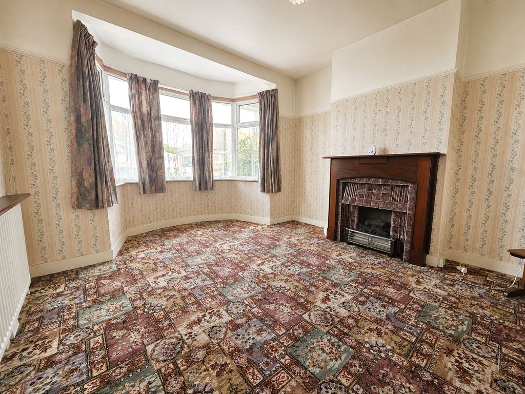 Property photo 2 of 13 Picture No. 14