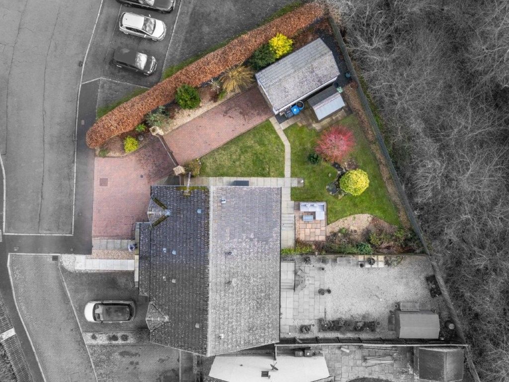 Property photo 3 of 36