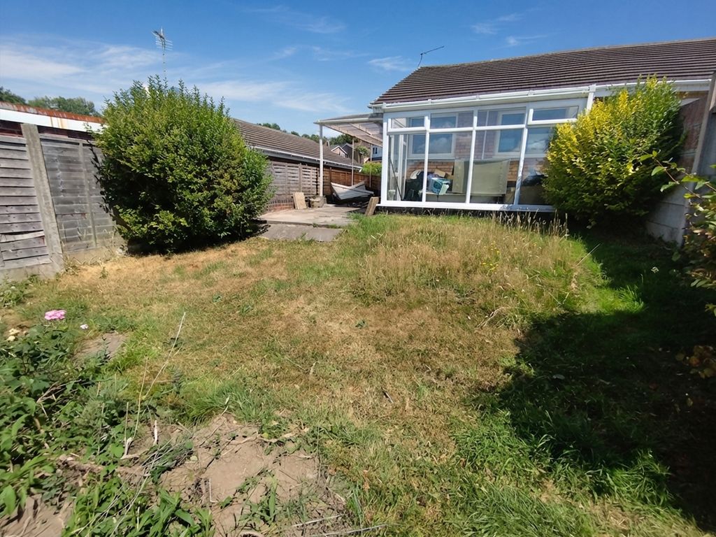 Property photo 2 of 12