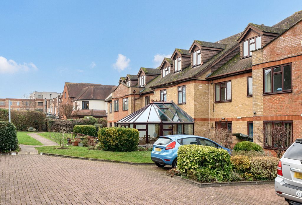 Property photo 1 of 8 Exterior