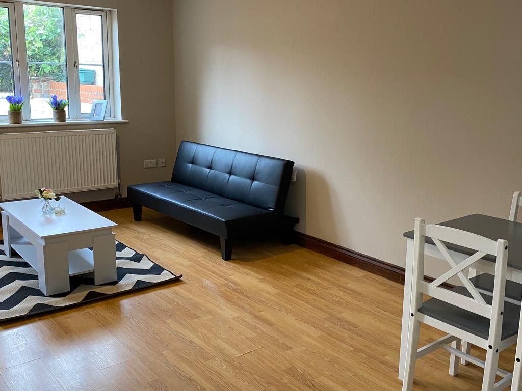 Property photo 3 of 8