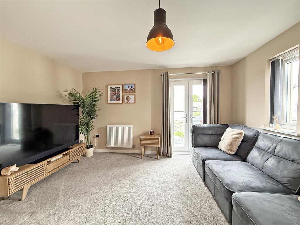 Property photo 2 of 22 Blakeney Road 8 - Lounge 1.Jpg