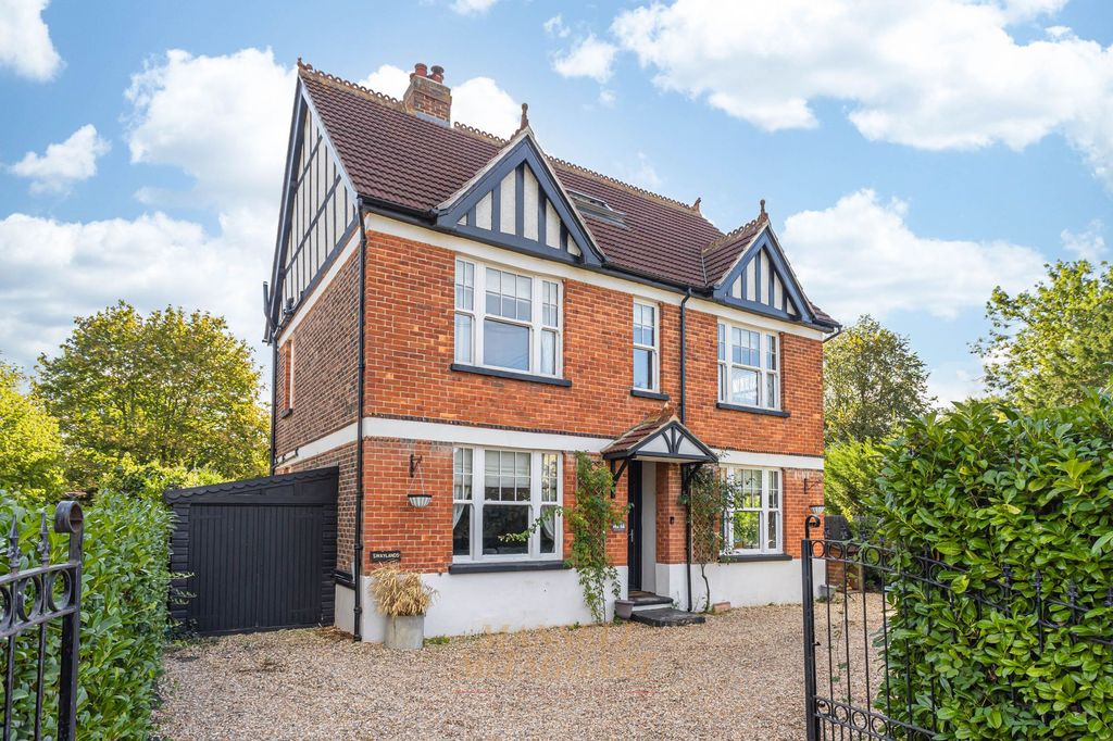 Property photo 1 of 37