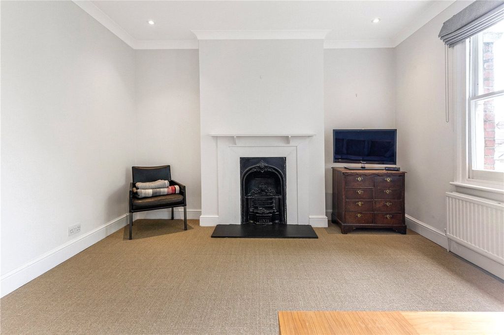 Property photo 2 of 10 Picture No. 07