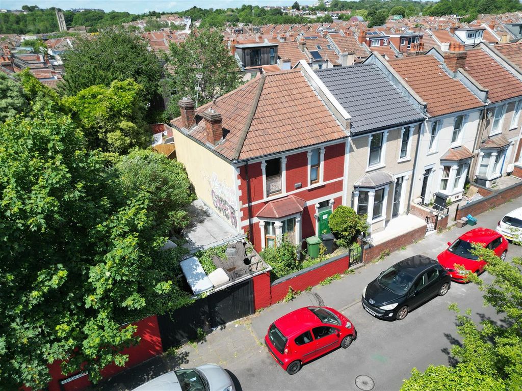 Property photo 1 of 25 Fern Dale, 3 Gatton Road, St Werburghs, Bristol Bs