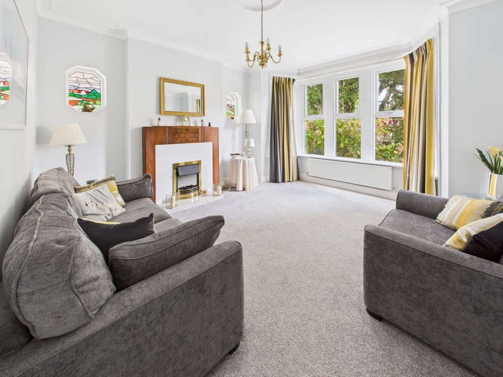 Property photo 2 of 23 Front Reception Room