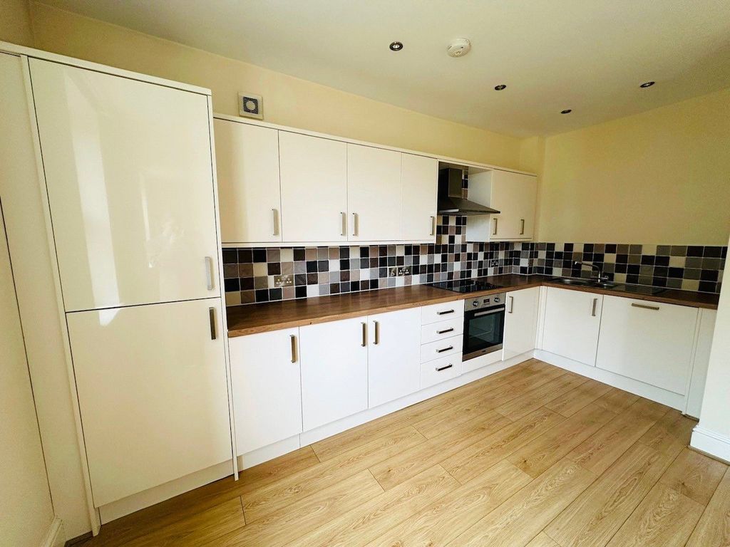 Property photo 2 of 18 Picture No. 07