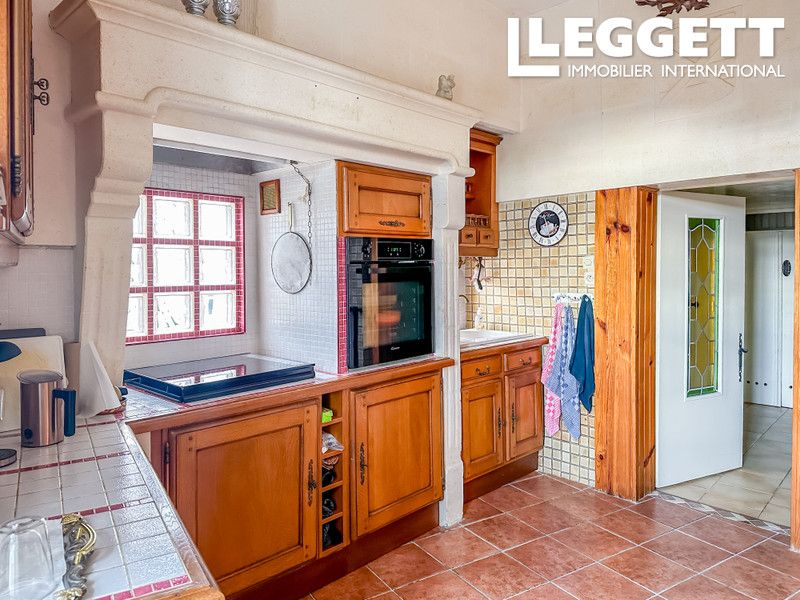 Property photo 3 of 10