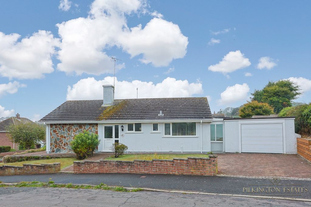 Property photo 2 of 18 4331602