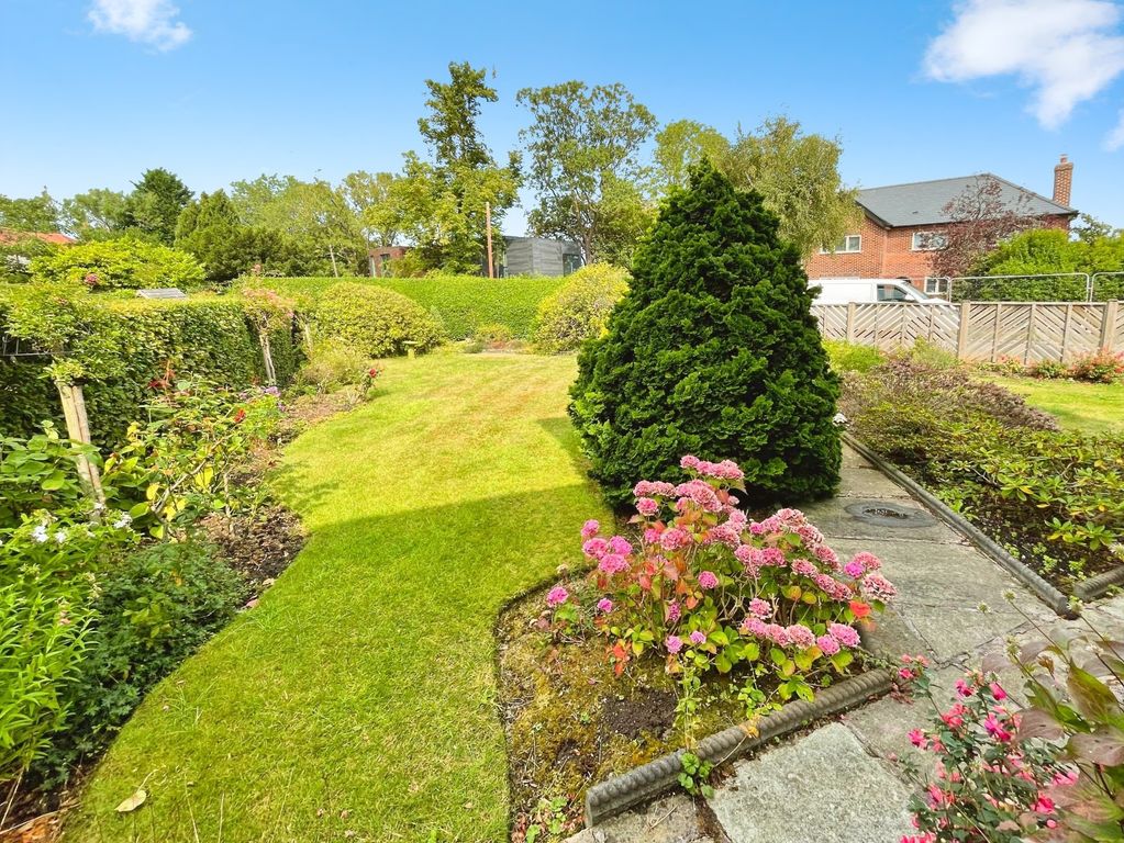 Property photo 2 of 14 Picture No. 08