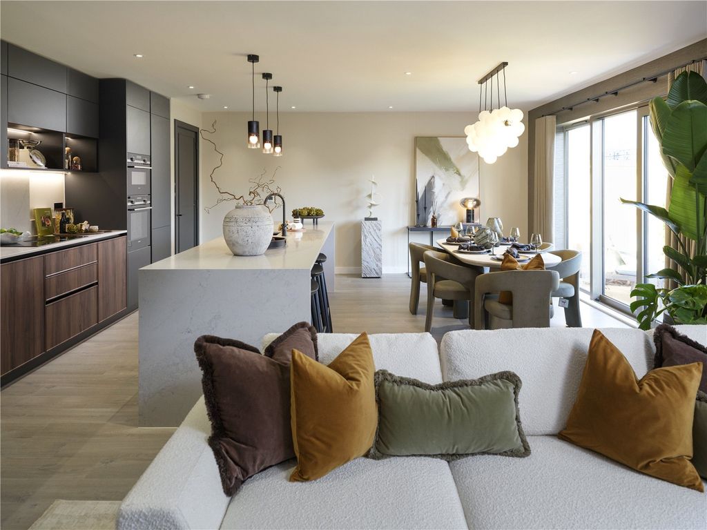 Property photo 3 of 18 Picture No. 07